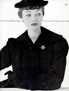 Ivy Nicholson, Lamb Jacket, 1950 Fashion, Vintage Couture, Vintage Magazines, Vintage Lover, 50s Fashion