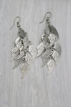 100% nickel free.Material:silver plated.Free gift packaging.Free shipping on all orders and easy return.30 days return policy. Elegant Hypoallergenic Alloy Earrings, Alloy Drop Earrings With Ear Wire, Trendy Alloy Jewelry With Matching Earrings, Trendy Alloy Earrings As Gift, Alloy Drop Earrings, Adjustable Alloy Drop Earrings, Handmade Adjustable Alloy Earrings, Nickel-free Alloy Earrings For Party, Trendy Silver Alloy Earrings