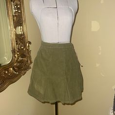 Size Medium Brand New With Tags Green Corduroy Skirt, Green Corduroy, Corduroy Skirt, Urban Outfitters, Womens Skirt, Size Medium, Brand New, Skirt, Tags