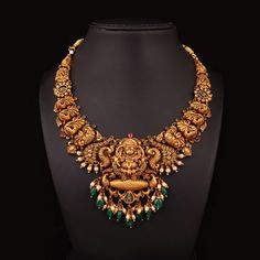 Intricate Malini Nakshi Necklace Short Antique Gold Necklace, Temple Jewelry Necklace Antique Gold, Bridal Blouse Neck Designs, South Jewellery Designs, Nakshi Bangles Gold, Jwellery Design Indian Jewelry Necklace, Bridal Gold Jewellery Indian, 25 Grams Gold Necklace Designs, Bridal Gold Jewellery Set