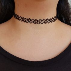 16 NEW COLOURS Classic 90s Tattoo Choker Necklace - Etsy Kalung Choker, Charm Tattoo, 90s Tattoos, Dr Accessories, Tattoo Choker Necklace, 90s Choker, Piece Tattoo, Necklace Tattoo, White Tattoos