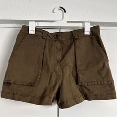 H&M Olive Green High Rise Shorts. Never Worn. Deep Pockets, Very Stretchy And Flexible. Dm With Questions! Walking Dress, Paisley Shorts, Black High Waisted Shorts, High Rise Denim Jeans, Tie Shorts, H&m Shorts, High Waisted Jean Shorts, Embroidered Shorts, Mom Shorts