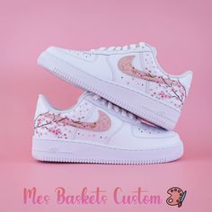 Visit my shop for more models: https://www.mesbaskets-custom.com/ Do you want to make a specific model? Contact me by message :) About the shoes: Custom air force 1 cherry blossom sneakers, heat-sealed design. The price includes the pair of shoes as well as customization on the exterior sides. Handmade model with love in my workshop in France ❤️ Top quality, waterproof and washable vinyl design Each pair is made to order, so it is not possible to cancel, exchange or return the order.