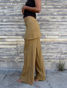 Shape - This design combines all of the high functionality of our straight-cut Simplicity pant with an attached A-line Simplicity Mini Skirt. Size - Order based on your HIP measurement Fabric Shown - Light Hemp/Organic Cotton Knit Color Shown - Natural, Squash Hemp Pants, Gaia Conceptions, Hemp Fashion, Organic Clothing, Organic Fabrics, Clothing Care, Cotton Knit, Skirt Pants, Straight Leg Pants