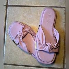 New With Out Tag, Size-9, Violet / Lilac Leather, Size9 But Fit Like 9.5, Gold Hardware Womens Slides Sandals, Twist Knot, Womens Slides, Coach Shoes, Slide Sandals, Color Purple, Women's Shoes Sandals, Gold Hardware, Brooklyn