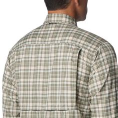 The Silver Ridge Utility Lite Plaid Long-Sleeve Shirt is a hiking companion built for any season. Its synthetic construction--made from recycled content--is packed with moisture-wicking tech to keep sweat and odors to a minimum. Roll-up sleeves and the ventilated back offer extra airflow when the heat is high, and UPF 50 fabric stops the sun from touching our skin. Fitted Cotton Outdoor Shirt, Fitted Cotton Shirt For Outdoor, Fitted Long Sleeve Outdoor Shirt, Fitted Long Sleeve Shirt For Outdoor, Hiking Shirt, Hiking Shirts, Enjoy Summer, Long Sleeve Plaid Shirt, Roll Up Sleeves