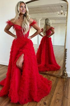 Ballkleid A-Linie Herzausschnitt Stufen Tüll Lang Mit Schlitz Prom Dresses Crazy, Senior Prom Ideas, Crazy Prom Dresses, Bright Prom Dresses, Dramatic Prom Dresses, Fluffy Prom Dress, Bold Prom Dresses, Bright Red Prom Dress, Fluffy Prom Dresses