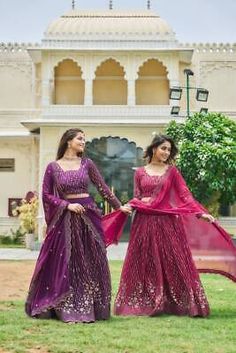 ad eBay - Pakistani Indian women Bollywood New Designer Wear Lengha Wedding Lehenga Choli - Buy Now, click the link (eBay) Teal Outfits, Purple Lehenga, Wedding Lehenga Choli, Navratri Garba, Lehenga Choli Designs, Indian Lehenga Choli, Indian Wedding Outfit, India Dress, Pink Lehenga