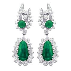 Luxurious French Emerald Earrings. 18 Ct. of Natural cabochon Colombian Emeralds with 15.00 Ct. round and cushion shaped diamonds, European Cut. Emerald Diamond Earrings, Emerald Earrings, Emerald Jewelry, Stunning Jewellery, Fine Jewellery Earrings, Emerald Diamond, Buying Jewelry, Estate Jewelry, Antique Jewelry