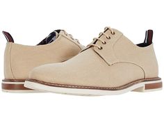 Ben Sherman Birk Plain Toe - Men's Lace up casual Shoes : Tan Cotton : Walk with confidence with the Ben Sherman Birk Plain Toe. Smooth leather upper. Lace-up construction. Textile lining and footbed. Contrast stitching detail. Synthetic outsole. Imported. Measurements: Weight: 1 lb 6 oz Product measurements were taken using size 45 (US Men's 12), width M. Please note that measurements may vary by size. Weight of footwear is based on a single item, not a pair. Mens Tan Wedding Shoes, Tan Shoes Men, Mens Casual Wedding Attire, Mens Casual Dress Shoes, Top Shoes For Men, Men Footwear, Men Dress Shoes, Mens Trail Running Shoes, Mens Footwear