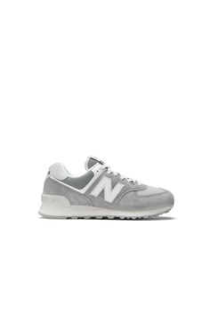 New Balance Shoes 574 Grey, Drippy Shoes, Nb 574, New Balance 574 Grey, New Balance Shoe, Nb Shoes, School Wishlist, Grey New Balance, New Balance Style