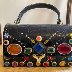 Vintage Carlo Fiori Purse, Unique And Rare, From A Boutique Owner’s Estate. It Is A Small Handbag, Is Hand Detailed, And Possibly Signed (Signature Unverified). Boutique Owner, Chic Leather, Small Handbag, Small Handbags, Bag Lady, Purse, Boutique, Handbags, Leather