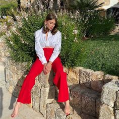 New With Tag! Red Pant Outfit, Red Pants Outfit Casual, Red Slacks Outfit, Red Linen Pants Outfit, Shiny Pants Outfit, Zara High Waisted Pants, Linen Pants Outfit Summer