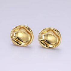 If you receive a defective item, please contact us within 5 days of arrival. Item Details - - Sold as a pair - Materials: Brass, 14K gold filled - Nickel free and lightweight, perfect for everyday wear - Push back stud fastening - Size: 17.3 mm x 14.2 mm x 3.7 mm Please avoid any water or chemical solutions. Keep the item in a dry environment. Tarnish Resistant Round Clip-on Earrings For Anniversary, Round Tarnish Resistant Clip-on Earrings For Anniversary, Gold Filled Earrings, Earring Jewelry, Jewelry For Women, Jewelry Earrings Studs, Beautiful Earrings, Gold Filled, Etsy Accessories