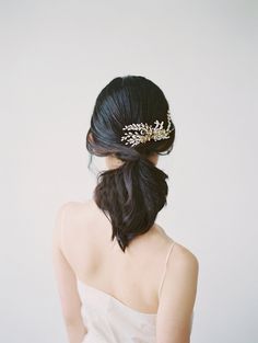 Hairstyles And Makeup, Bride Head, Wedding Hair Styles, Wedding Sparrow, Pinterest Hair, Hair Wedding, Bridal Hair And Makeup, Bridal Hair Comb, Hairstyles For Round Faces