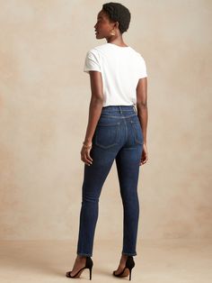 Our version of the classic cigarette jean, this vintage-inspired silhouette has a skinny fit from hip to knee, and a slim, straight leg that’s a little roomier than your favorite skinnies.  NEW! Made with our bi-stretch denim engineered with specia Fitted Straight Jeans With Five Pockets, Fitted Straight Silhouette Jeans, Fitted Straight Silhouette Denim Jeans, Fitted Slim Jeans For Everyday, Fitted High Rise Jeans For Everyday, Everyday Fitted High Rise Jeans, Fitted Bottoms With Five Pockets And Straight Silhouette, Everyday High Rise Fitted Jeans, Classic Fitted Denim Jeans