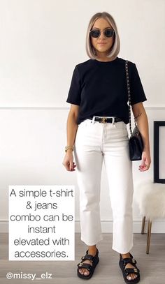 White Mom Jeans Outfit, Minimal Casual Outfit, Missy Elz, Chile Trip, Autumn Workwear, Boho Beach Outfit, Mom Fits, Teacher Fits, Simple Style Outfits