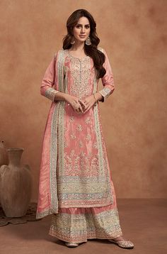 Plazzo Suits, Palazzo Suit, Lehenga Style, Silk Bottoms, Casual Wear Women, Salwar Kameez Designs, Pakistani Designers, Georgette Fabric, Silk Dupatta