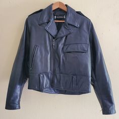 This jacket is very rare, have not seen another one like it from Harley-Davidson. It is in very good condition, made of brown leather, features a faux fur collar. This jacket shows little wear for its age, might have minor blemishes due to age and wear. See photos for more details. MEASUREMENTS: CHEST: 21 in. from armpit to armpit LENGTH: 26 in. from shoulders to bottom of jacket SLEEVES: 24.5 in. from shoulder seam to end of cuff BACK: 17.5 in. from shoulder seam to shoulder seam Vintage Harley Davidson Motorcycles, Jacket Sleeves, Black Leather Motorcycle Jacket, Harley Davidson Jacket, Harley Davidson Motorcycle, Vintage Harley Davidson, Leather Motorcycle Jacket, Faux Fur Collar, Fur Collar