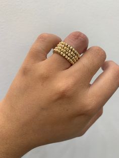 Beautiful spiral bead ring, in 14k gold brilliant finish, you can use it daily or on special occasions, super elegant piece, size 5, 14k Gold Spiral Rings, Elegant Spiral Stackable Rings, Fine Jewelry Yellow Gold Spiral Rings, Elegant 14k Gold Spiral Rings, Gold Spiral Stackable Rings, Spiral 14k Gold Ring, Minimalist 14k Gold Spiral Ring, Elegant Gold Spiral Stackable Rings, Elegant 14k Gold Rings With Round Beads