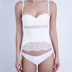 Excelent Condition With Tags La Perla Shape Allure Collection Bustier 36b Chantilly Lace Hook Closure Low Back Side Bonning Made In Italy Lycra Beauty (Delicate And Soft) Molded Cup Bridal Bustier Bridal Core Luxury Lingerie Make Me A Fair Offer And This Beauty Will Be Yours Bridal Undergarment Bridal Look Bridal Core, Bridal Bustier, Skirt Shapewear, Corset Shapewear, Lace Bustier, Lace Corset, Black Corset, Bridal Look, Chantilly Lace