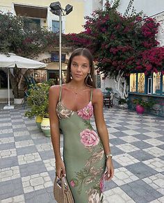 Premium Quality Green Roccoco Floral Printed Maxi Slip Sexy Womens Dress, Women's Dresses Tropical Birthday Dinner Dress, Wineries Outfit, Holiday Outfits Summer, Summer Holiday Outfits, Spring Outfits Dresses, Italy Outfits, Stylish Party Dresses, Dinner Outfits, Evening Outfits