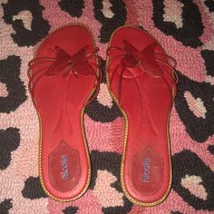 New, Never Worn - Size 8 Casual Sandals With Red Sole And Flat Heel, Casual Sandals With Flat Heel And Red Sole, Red Trendy Sandals With Cushioned Footbed, Trendy Red Sandals With Cushioned Footbed, Red Slip-on Synthetic Sandals, Slip-on Synthetic Sandals With Red Sole, Red Flat Sandals For Spring, Red Synthetic Slip-on Sandals, Casual Sandals With Red Sole For Spring