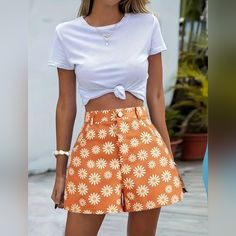 Pumpkin Orange Shorts With Cream Flowers Does Not Stretch Run To Size Yellow Floral Print Cotton Pants, Orange Summer Pants For Day Out, Yellow Floral Print Cotton Bottoms, Yellow Bottoms With Pockets For Spring, Orange Cotton Bottoms For Spring, Spring Orange Cotton Bottoms, Yellow Bottoms With Pockets For Day Out, Orange High Waist Bottoms For Spring, High Waist Orange Bottoms For Spring