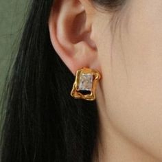 Material: 14k real gold plated and zirconia Earrings: length-20CM