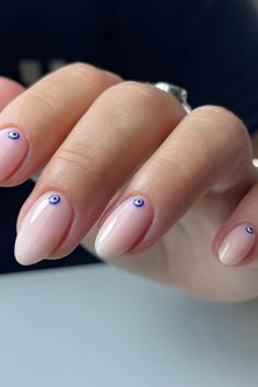 35 Enchanting Evil Eye Nails for a Mysterious and Trendy Manicure Xs Almond Nails, Evil Eye Nail Ideas, Rock Hairstyle, Evil Eye Nail, Evil Eye Nails, Eye Nail Art, Short Almond Nails, Squoval Nails, Nails Nude