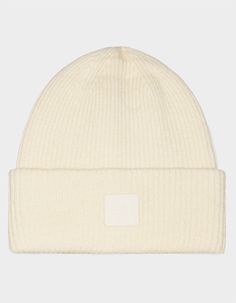 The North Face Urban Patch Beanie. A Perfect Blend Of Style And Functionality For Cold-Weather Fashion. This Beanie Not Only Keeps You Warm But Also Makes A Statement With Its Distinctive Silicone Branding On The Front Cuff. Rib Knit Construction. 65% Wool, 35% Polyamide. Spot Clean. Imported. Patch Beanie, Flannel Sweatshirt, Graphic Trends, Boys Graphic Tee, Boys Backpacks, Girls Graphic Tee, Cold Weather Fashion, Girls Blouse, Silver Shoes