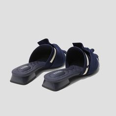 Knot Sandals, Closed Toe Sandals, Toe Sandals, Navy Stripes, Medical Professionals, Office Wear, Cleaning Clothes, Sale Items, Knot