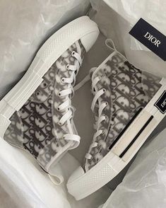 Dior Sneakers, Dr Shoes, Nike Shoes Girls, Pretty Shoes Sneakers, Hype Shoes