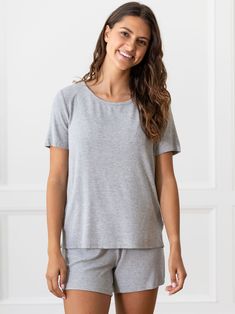 Women’s Bamboo Viscose Rib-Knit Short Sleeve Lounge Top in Grey (Size: X-Small) - Cozy Earth Lounge Top, Quiet Luxury, Bamboo Fabric, Knit Shorts, Boyfriend Fit, Tee Design, Short Sleeve Shirt, Rib Knit, Shirts Tops