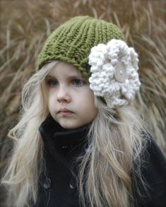 Valencia Cloche' Knitting pattern by The Velvet Acorn Heidi May, Velvet Acorn, Crochet Messy Bun, Baby Headbands Crochet, Knitted Hats Kids, Country Girls Outfits, Super Bulky Yarn, Super Bulky, Crochet Baby Hats