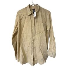 Nwt Gap Boyfriend Shirt 100% Linen Womens Sz Sm Beige Travel Leisure Preppy New!. Condition Is New With Tags. Shipped With Usps Ground Advantage. Gap Linen Boyfriend Shirt, Gap Outfits, Black And White Flannel, Big Shirt, Long Sleeve Floral Top, Long Sleeve Flannel, Purple Shirt, Boyfriend Shirt, Simple Shirts