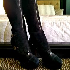 Never Worn, Amazing Boots! Zipper In Front, Boot Flap In Front Closure On The Side With Buttons! So Giving! Goes Just Below The Knee.... Dressy Or Causal You Decide...But Either Way Its A Vibe. Boot Pants, Boots Zipper, Clothes Ideas, Pretty Shoes, Tall Boots, Vintage Shoes, Platform Shoes, Shoes Heels Boots, The Knee