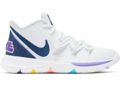 Kyrie 5 White Denim - AO2918-101 Nike Air Plus, Kyrie Sneakers, Zapatillas Nike Basketball, Bb Shoes, Nike Kyrie 5, Girls Basketball Shoes, Kyrie 5, Best Basketball Shoes, Jordan Shoes Girls