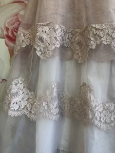 Feminine Scalloped Lace For Wedding, Pink Lace Wedding Dress With Fitted Bodice, Flowy Lace Dress For Garden Party, Delicate Lace Dress With Scalloped Details, Delicate Fitted Scalloped Lace Dresses, Delicate Scalloped Lace Dress, Sheer Sleeveless Lace Wedding Dress, Spring Organza Fitted Wedding Dress, Fitted Delicate Dresses With Scalloped Lace