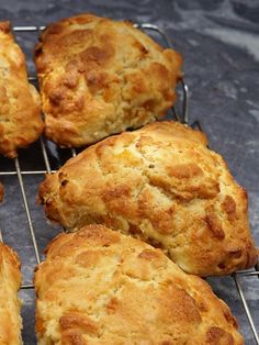 several biscuits cooling on a wire rack