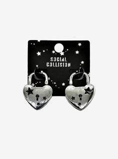 These bold  silver-tone earrings are heart-shaped lockets stamped with stars. Shine on!1 716" longNickel-free alloy; plasticImported Emo Earrings, Star Locket, Accesorios Aesthetic, Kitty Room, Hello Kitty Room Decor, Locket Earrings, Hot Topic Jewelry, Saturn Earrings, Hello Kitty Rooms