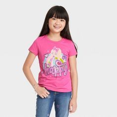 Your little Siwanator will love flaunting their happy mood while wearing the JoJo Siwa "Happy" Short-Sleeve Graphic T-Shirt. This short-sleeve tee features an illustration of a rainbow and JoJo Siwa above the text "happy" for an eye-catching look. Designed with a soft fabric blend, this jersey T-shirt helps keep them comfy, and comes with a below-waist length for easy tucking. They can mix and match the crewneck tee with their favorite bottoms to create a variety of looks. Tie Dye Heart, Happy Mood, Girls Tie, Jojo Siwa, Tie Dye Shorts, Rainbow Design, Waist Length, Nickelodeon, Girls Shopping