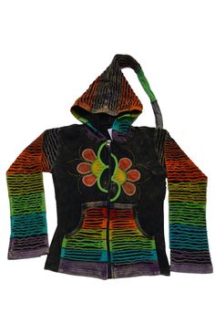 Great jacket in a patchwork design. The jacket has a hood and 2 pockets. Available in 2 sizes: Size: S / meters Chest: 92cm Waist: 90cm Sleeve length: 54 cm Jacket length: 64 cm Hip circumference: 100 cm Size: L/XL Chest circumference: 102 cm Waist: 96cm Sleeve length: 59 cm Jacket length: 64 cm Hip circumference: 108 cm Care: hand wash Please note that due to the handmade nature, the combination of patterns/colors may vary from the picture. Bohemian Hooded Outerwear For Spring, Bohemian Hooded Spring Outerwear, Multicolor Winter Hooded Jacket With Drawstring, Bohemian Black Hooded Hoodie, Black Patchwork Hooded Jacket, Fitted Hooded Patchwork Outerwear, Multicolor Hooded Jacket With Pockets For Spring, Multicolor Hooded Jacket With Adjustable Hood For Fall, Multicolor Long Sleeve Hooded Jacket For Spring