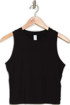 Ribbed Crew Neck Sports Tank Top, Black Seamless Cropped Crop Top, Casual Ribbed Cropped Activewear, Casual Cropped Ribbed Sports Bra, Casual Solid Color Sports Bra Crop Top, Casual Ribbed Tank Sports Bra, Casual Tank Sports Bra With Ribbed Detail, Basic Cropped Sports Crop Top, Basic Cropped Workout Crop Top