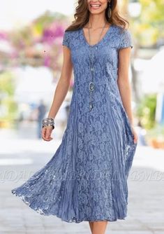 Our range of pretty dresses showcases the latest trends, check out this , shipping worldwide, extra coupons to save a lot today. Evening Gala, Dress Wedding Guest, Mothers Dresses, Lace Short, Mother Of The Bride Dress, Elegant Party, Lace Maxi, Lace Maxi Dress, Tea Length