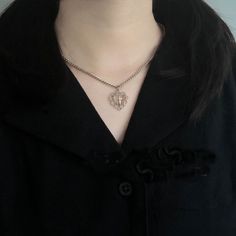 Gothic Heart, Edgy Accessories, Punk Rocker, Hollow Heart, Cross Chain, Gothic Punk, Status Quo, Punk Style, Cross Pendant Necklace