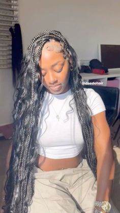 Cute Bohemian Braids, Med Large Boho Knotless Braids, Thigh Length Bohemian Knotless Braids, Bohemian Large Knotless Braids, Knotless Bohemian Braids Hairstyles, Med Boho Knotless Braids, Large Knotless Braids Hairstyles Boho, Med Large Knotless Braids, Large Knotless Braids Boho