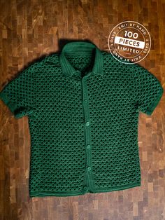 British Green Crochet Shirt Ideas, Italian Crochet, Inch By Inch, Race Flag, Crochet Men, Shirt Tutorial, Crochet T Shirts, Flag Pattern, Crochet Business