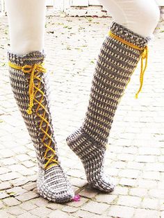 Crochet - Laced Knee-High Socks Crochet Pattern - #RAC1978 How To Style A Cardigan, Crochet Pants Pattern, Diy Crochet Sweater, Cute Valentines Day Outfits, Crochet Baby Projects, Christmas Crochet Patterns Free, Crochet Socks Pattern, Crochet Boots, Crochet Tops Free Patterns