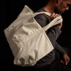 Small Canvas Tote - White | James Perse Los Angeles Man Tote Bag, Men's Totes, Inside Bag, Small Canvas, Mens Spring, Small Bags, Spring Summer Fashion, Canvas Tote, Inside Pocket